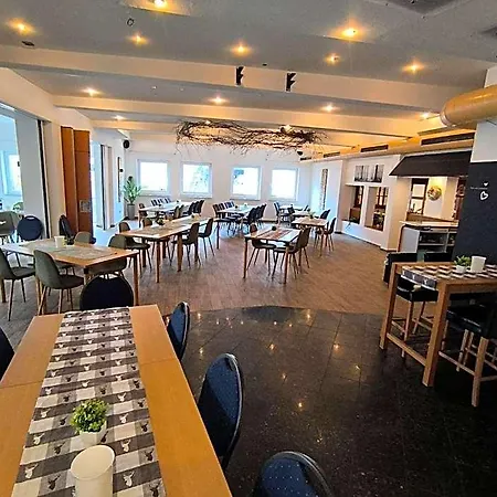 Smart B&b1 Bb1 134 Hotel *
